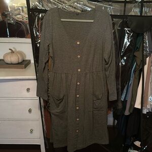 Amazon Gray long sleeve dress, XXL
